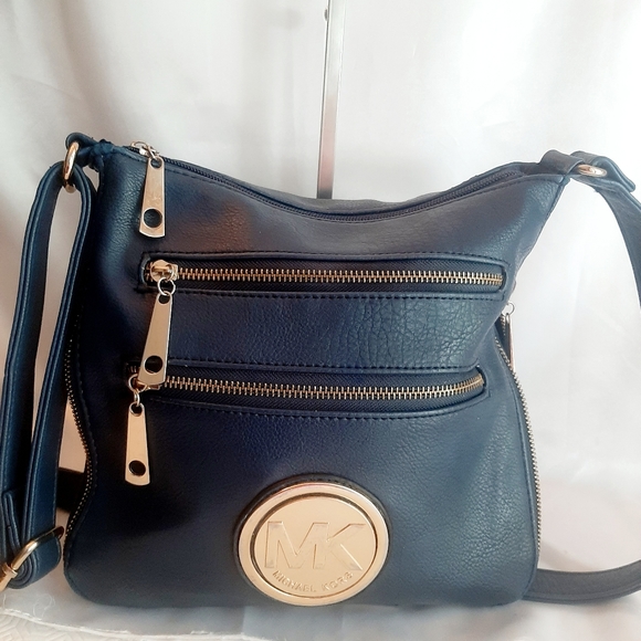 Michael kors crossbody Bag - Picture 8 of 16